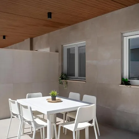 Appartement Frontemare - 5 Minwalk From The & Terrace