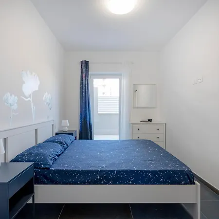 Frontemare - 5 Minwalk From The & Terrace * Monopoli