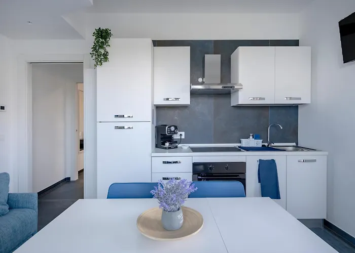 Appartement Frontemare - 5 Minwalk From The & Terrace *