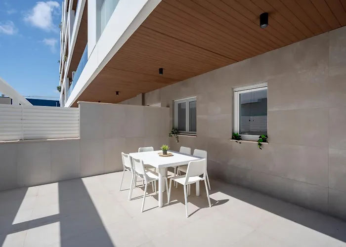 Appartement Frontemare - 5 Minwalk From The & Terrace Monopoli